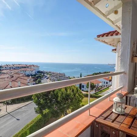 Апартаменты Seaside Cozy By Hello Homes *