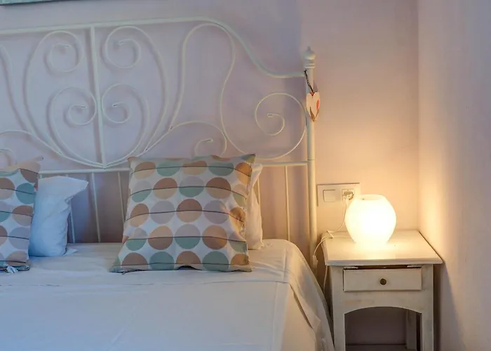Seaside Cozy By Hello Homes Апартаменты