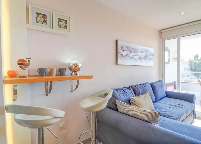 Апартаменты Seaside Cozy By Hello Homes Сиджес